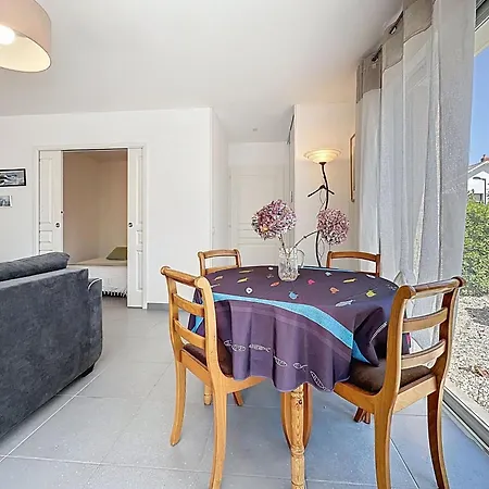 Les Embruns By Interhome Дом отдыха