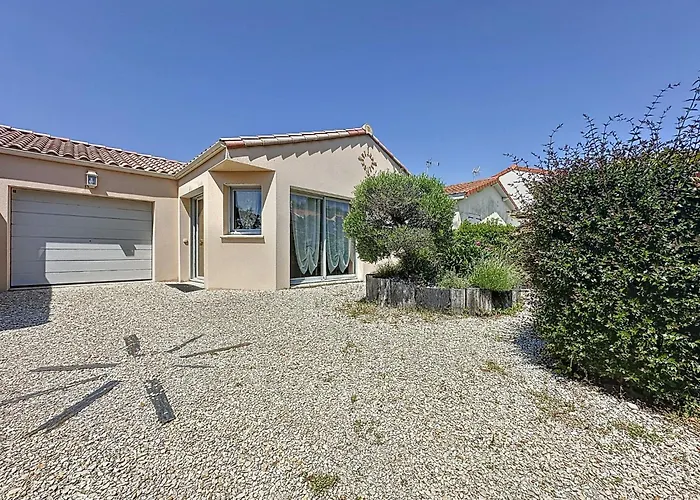 Les Embruns By Interhome La Bernerie-en-Retz