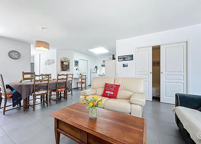 Les Embruns By Interhome * La Bernerie-en-Retz